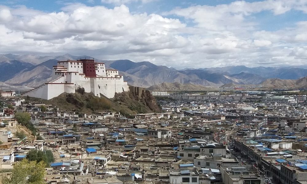 kailash-yatra-via-lhasa-with-everest-base-camp 1