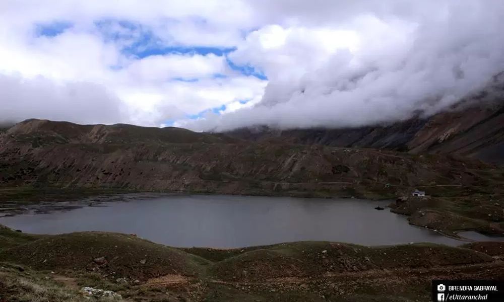 adi-kailash-yatra-by-helicopter 4